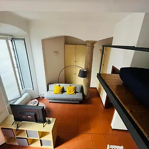 Center Milán